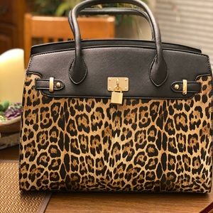 Faux leopard tote bag